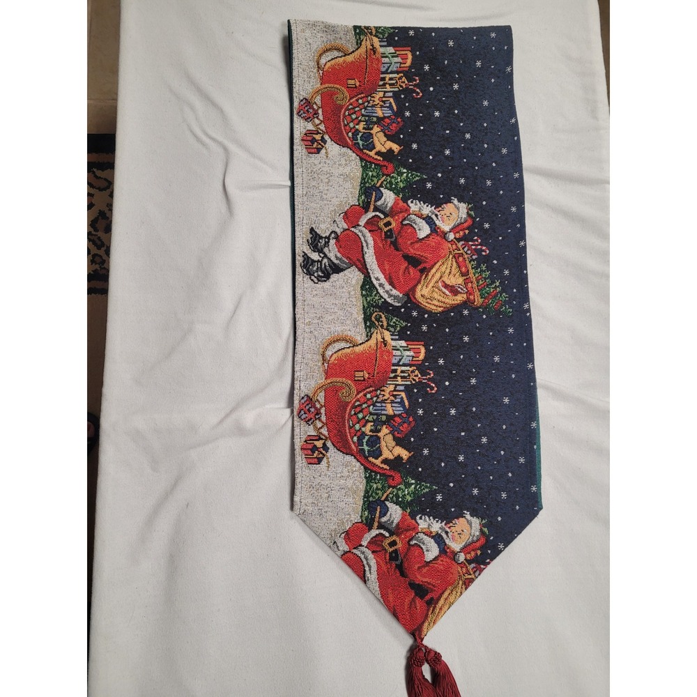 Christmas Table Runner Santa Sleigh Gifts Trees Winter‎ Snow Tassels 68 X 13in